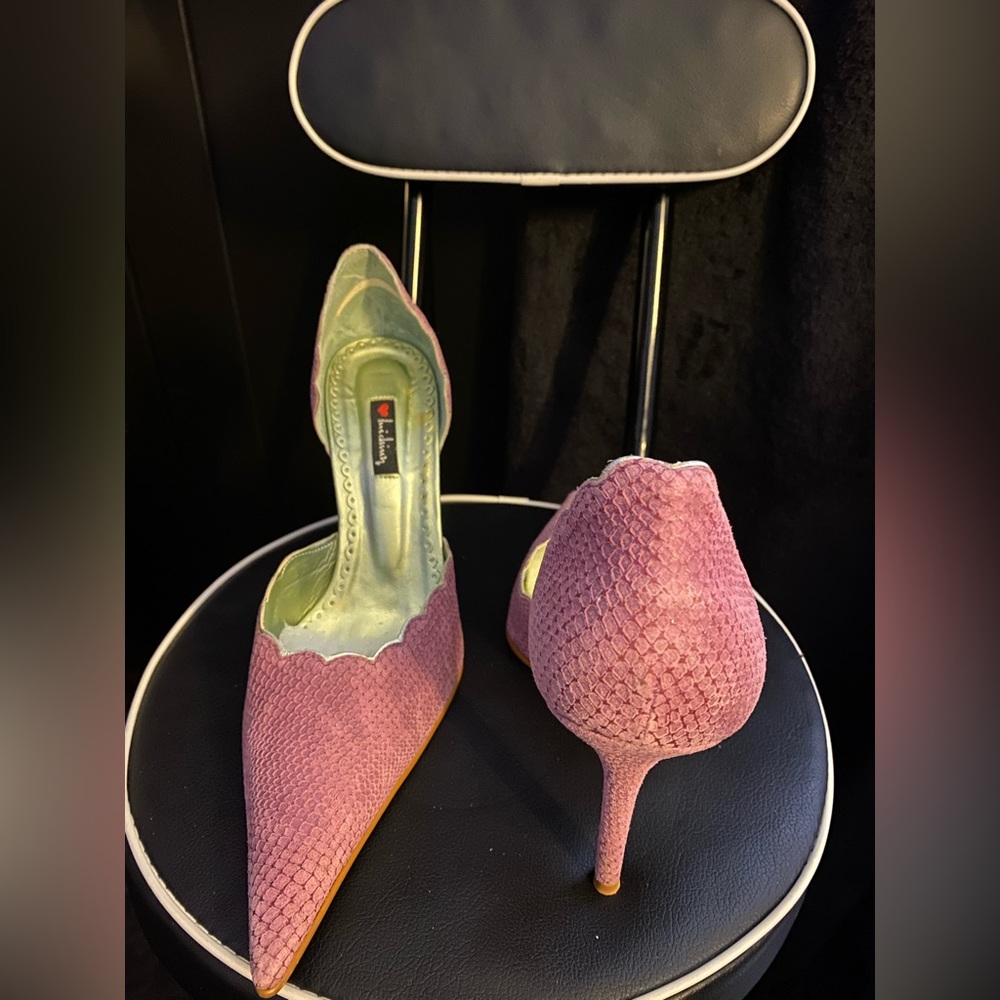 Woman’s luichiumy Made In Brazil Purple Pump Size 10